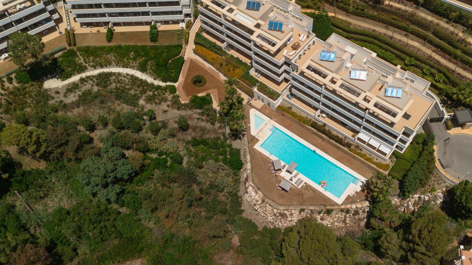 Modern Apartment, With Large Private Terrace And Panoramic Sea Views, In Benahavís Eksteriør billede