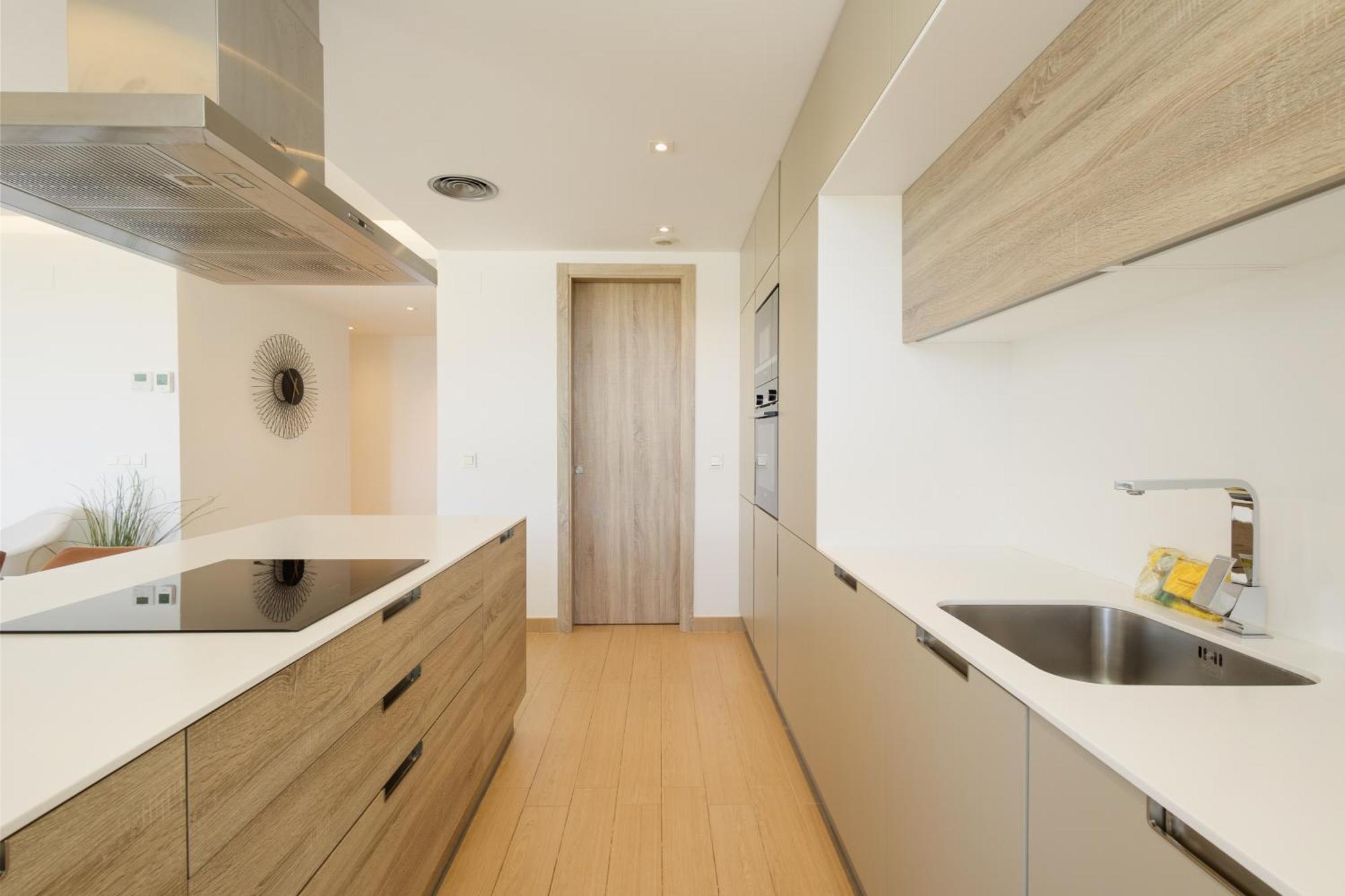 Modern Apartment, With Large Private Terrace And Panoramic Sea Views, In Benahavís Eksteriør billede